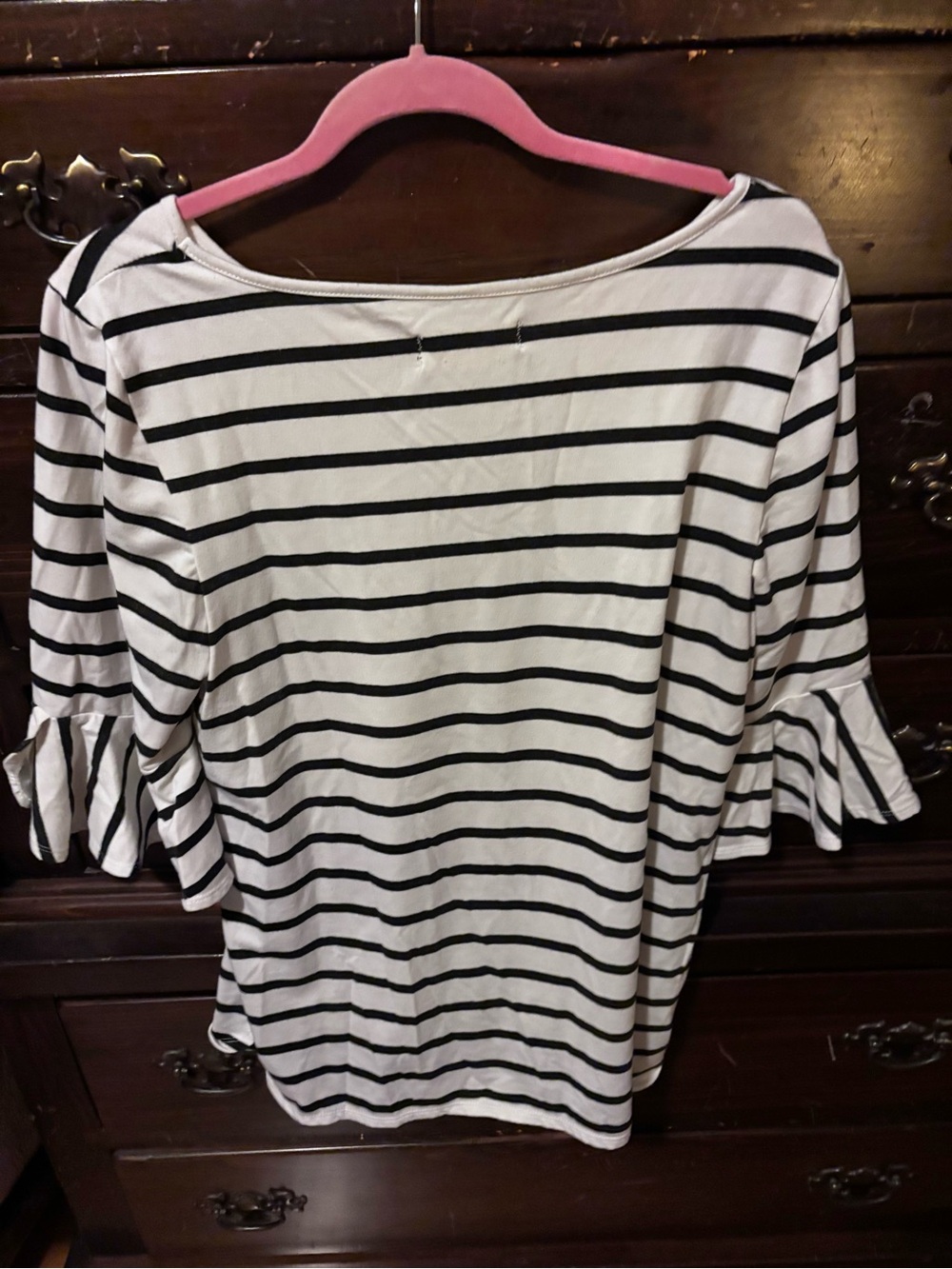 Max Studio Black and White Striped Ruffle Sleeve Long Sleeve Tee